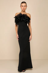 Evening Excellence White Ruffled Strapless Mermaid Maxi Dress