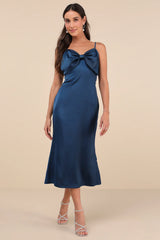 Extravagantly Sleek White Satin Sleeveless Bow Midi Dress