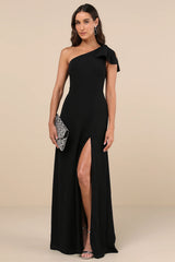 Simply Brilliant Black One-Shoulder Bow Maxi Dress