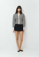 Golightly Cardigan - Wonder Yarn - LT BIRCH/ DK NGHT NVY