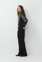 Synergy Bomber - UnReal Leather - BLACK