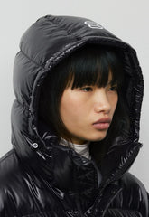 The Super Puff™ Shorty - Hi-Gloss - BLACK