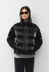 The Super Puff™ Shorty - Liquid Shine - BLACK