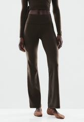 Butter Cheeky Hi-Rise Bootcut 32 Legging - CACAO NIB BROWN