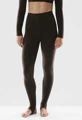BUTTER Cheeky Hi-Rise Stirrup Legging - CACAO NIB BROWN