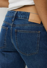Denim Forum The ‘90s Relaxed Ultra Lo-Rise Wide Jean - VNTGE MD DARK BLUE