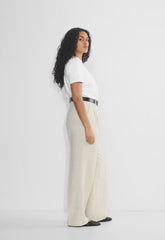 The Effortless Pant™ Curve-Fit - CruiseLinen™ - NATURAL ECRU