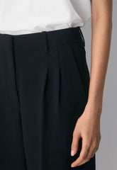 The Effortless Pant™ Cropped - Crepette™ - BLACK