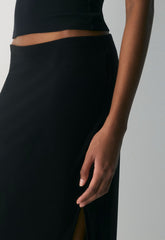 Smooth Matter™ Subscript Skirt - BLACK
