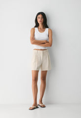 The Effortless Short™ Mid-Thigh - PowerLinen™ - COOL BEIGE