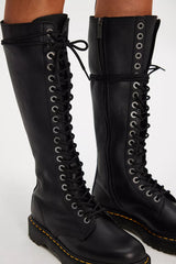 Dr. Martens 1B60 Bex Boots