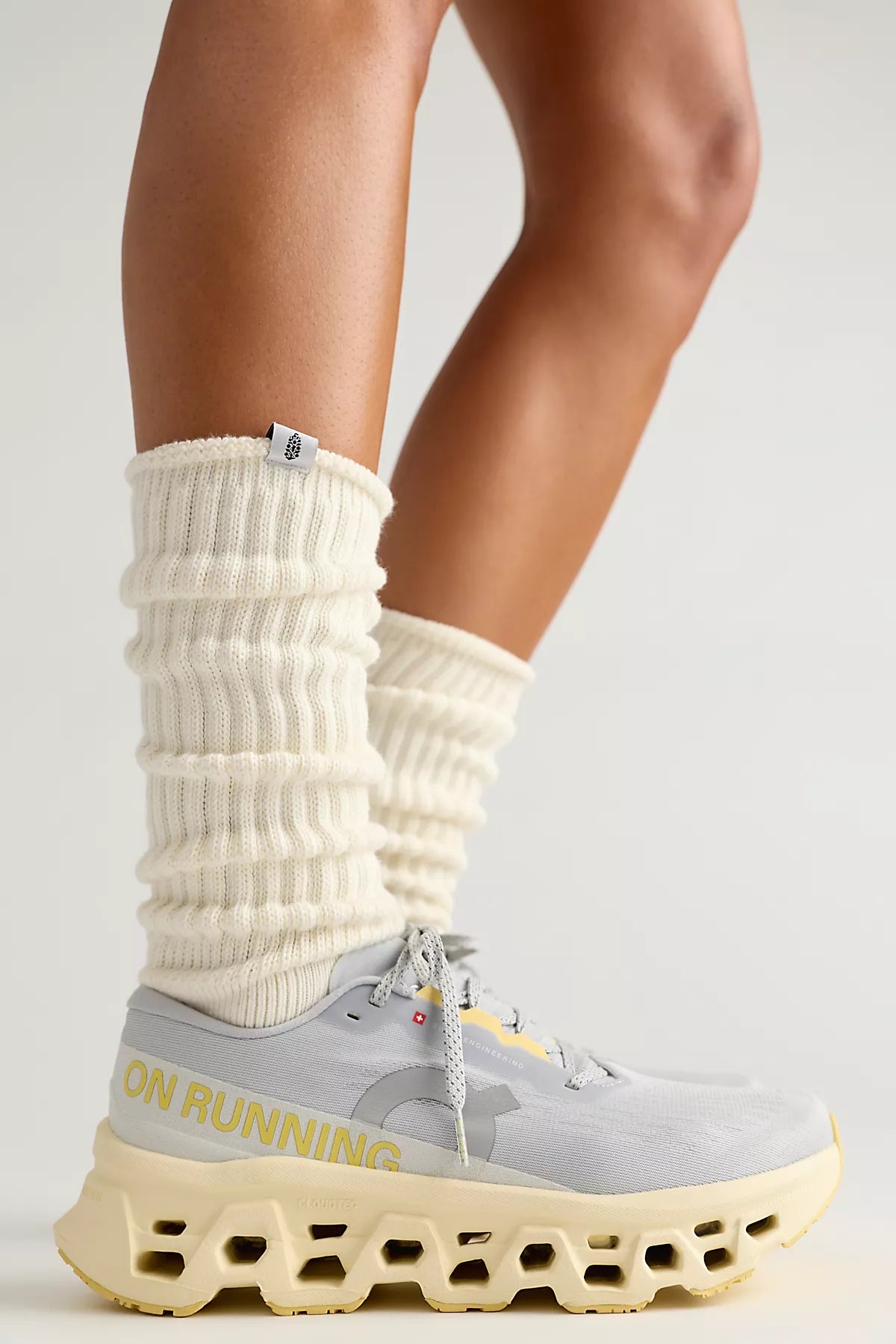 On Cloudmonster 3 Sneakers