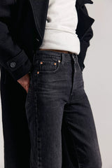 Levi's Ribcage Straight Ankle Jeans