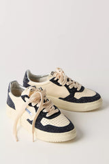 Autry Medalist Low-Top Sneakers