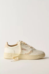Autry Medalist Lace Low-Top Sneakers
