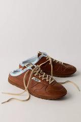 Autry Super Vintage Windspin Slip-On Sneakers