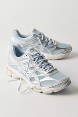 ASICS GEL-CUMULUS 16 Translucent Sneakers