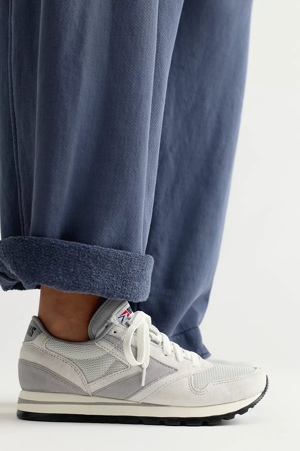 Brooks Chariot Sneakers