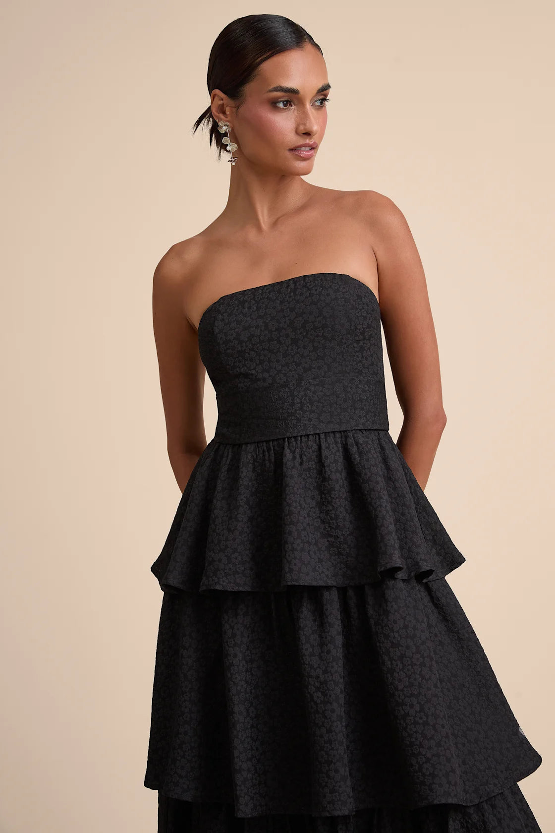 Truly Marvelous White Jacquard Strapless Tiered Midi Dress