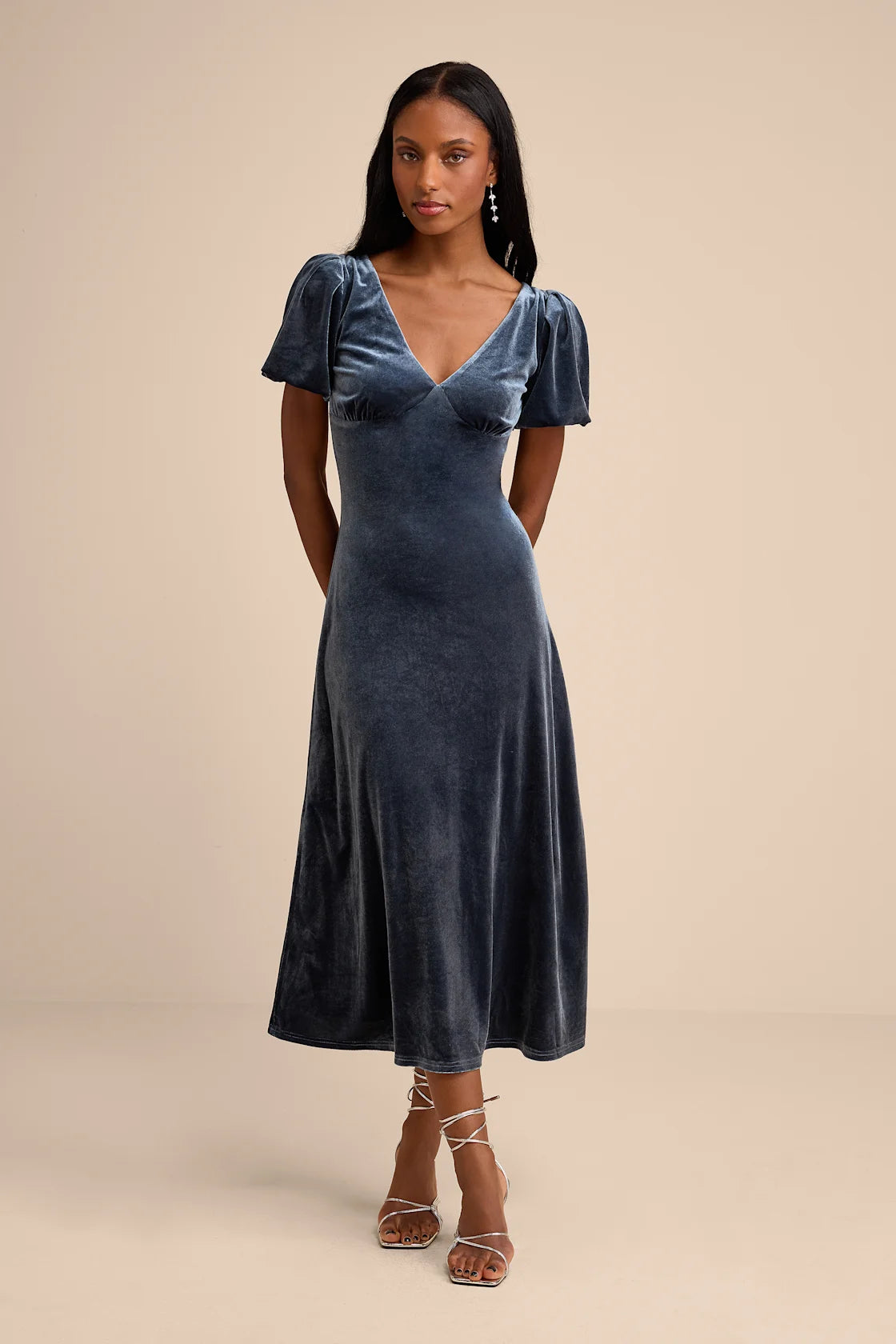 Obrissa Emerald Velvet Puff Sleeve Tie-Back Midi Dress