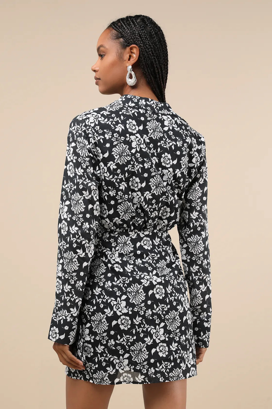 Made to Charm Black & White Floral Collared Buckle Mini Dress