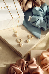 Florence Pearl Earrings Gift