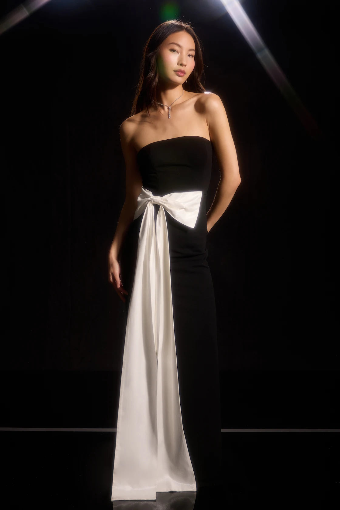 Marvelous Vision Red Strapless Bow Column Maxi Dress