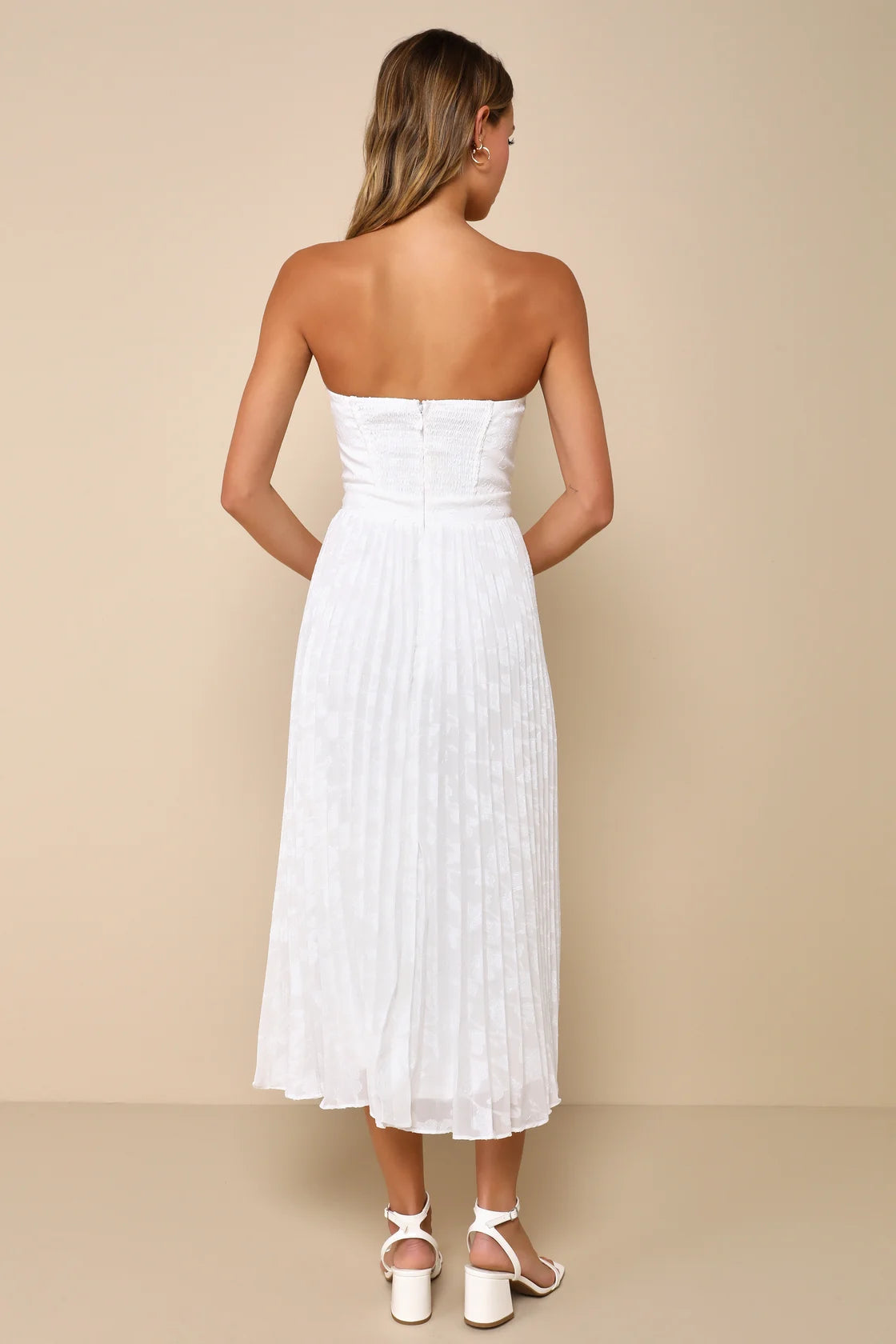 Perfectly Stunning Emerald Jacquard Strapless Midi Dress