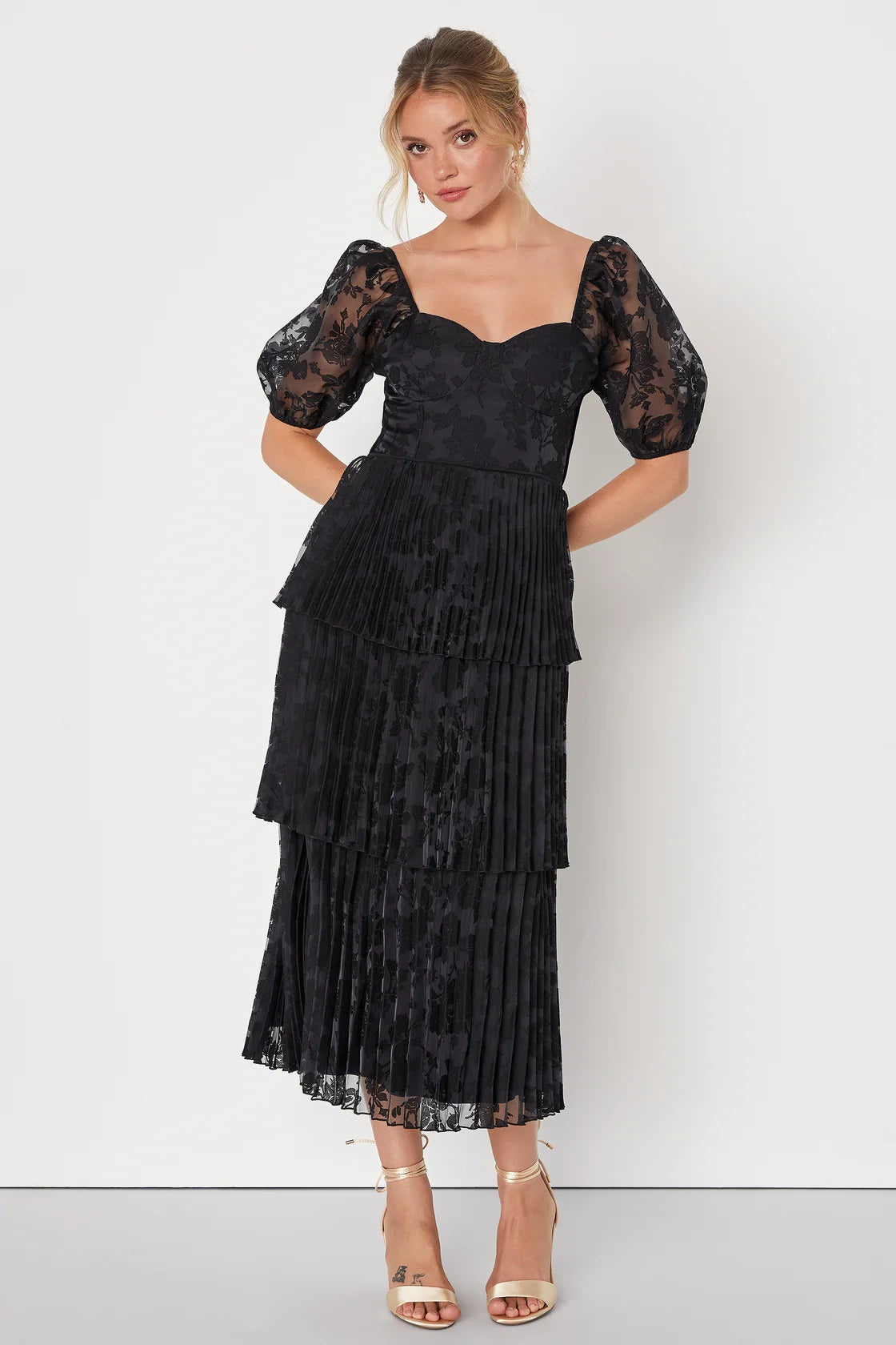 Posh Delight Black Floral Jacquard Pleated Midi Dress