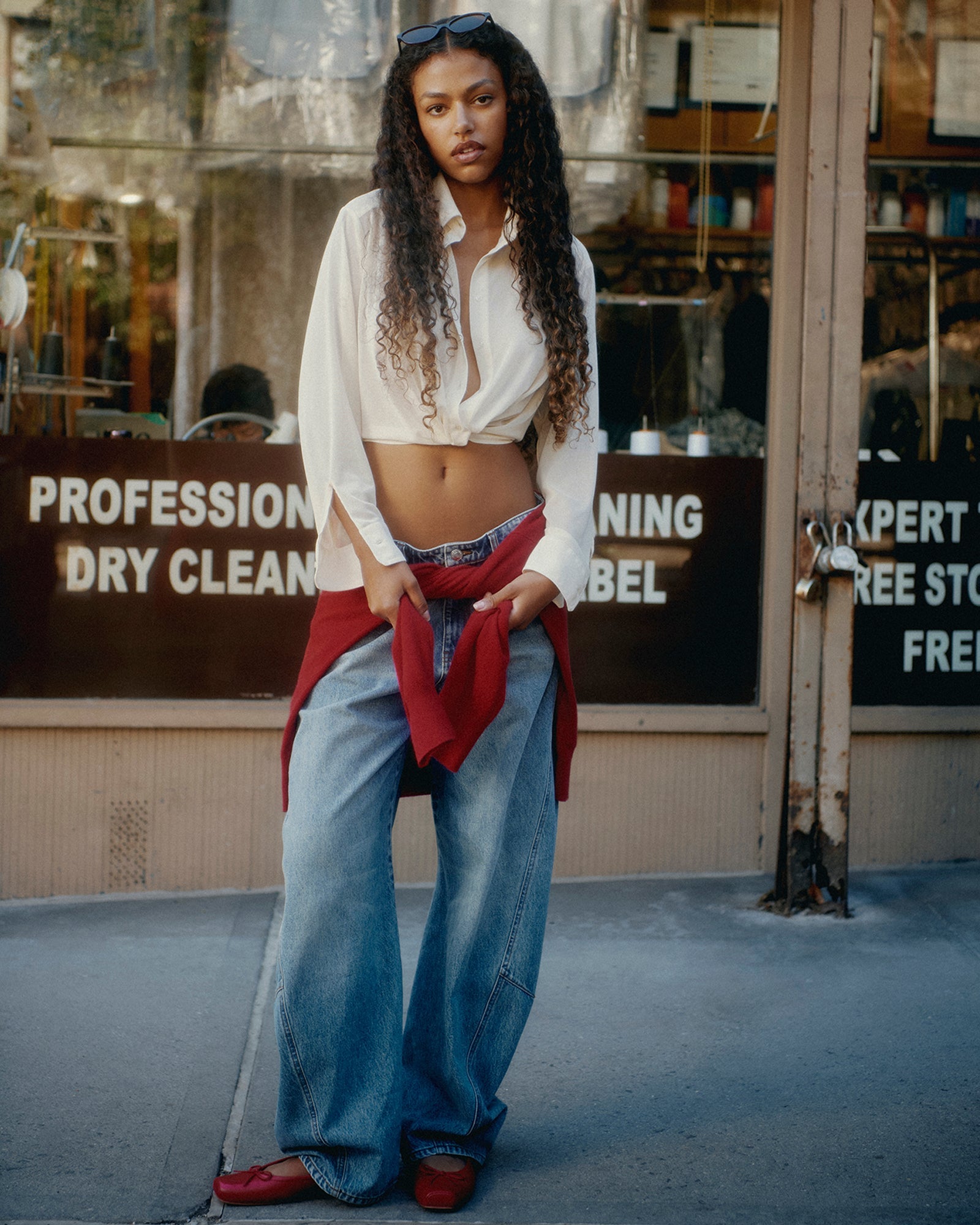 THE BLEECKER JEAN IMPERIAL BLUE