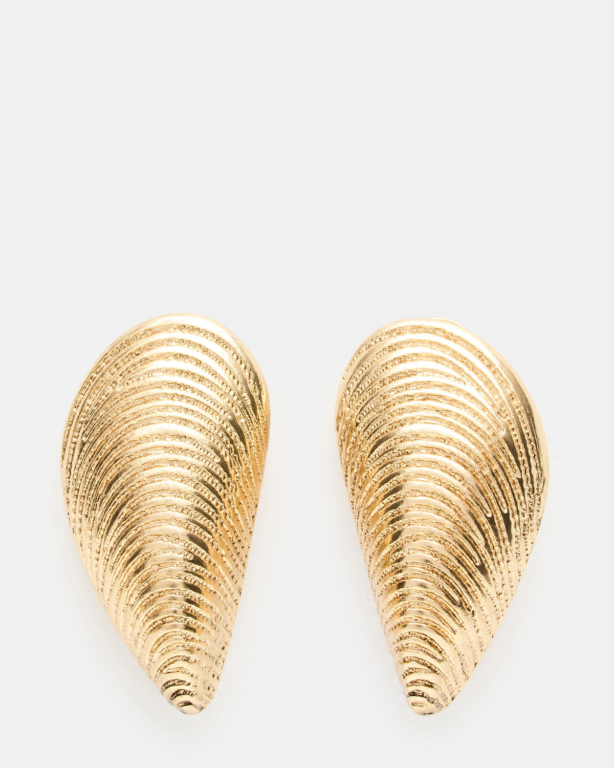 OYSTER SHELL EARINGS GOLD