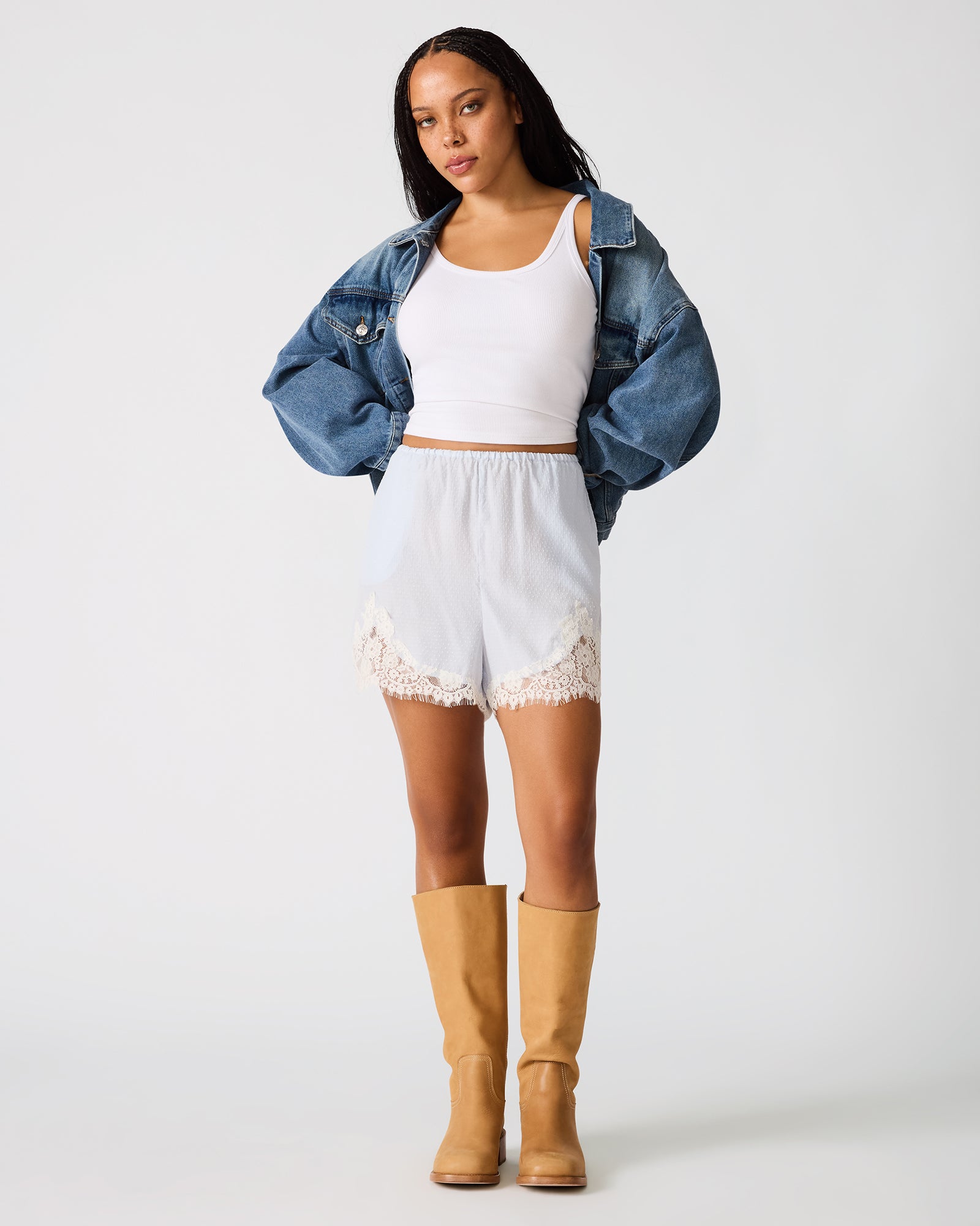 DAISEE SHORT BLUE ICE