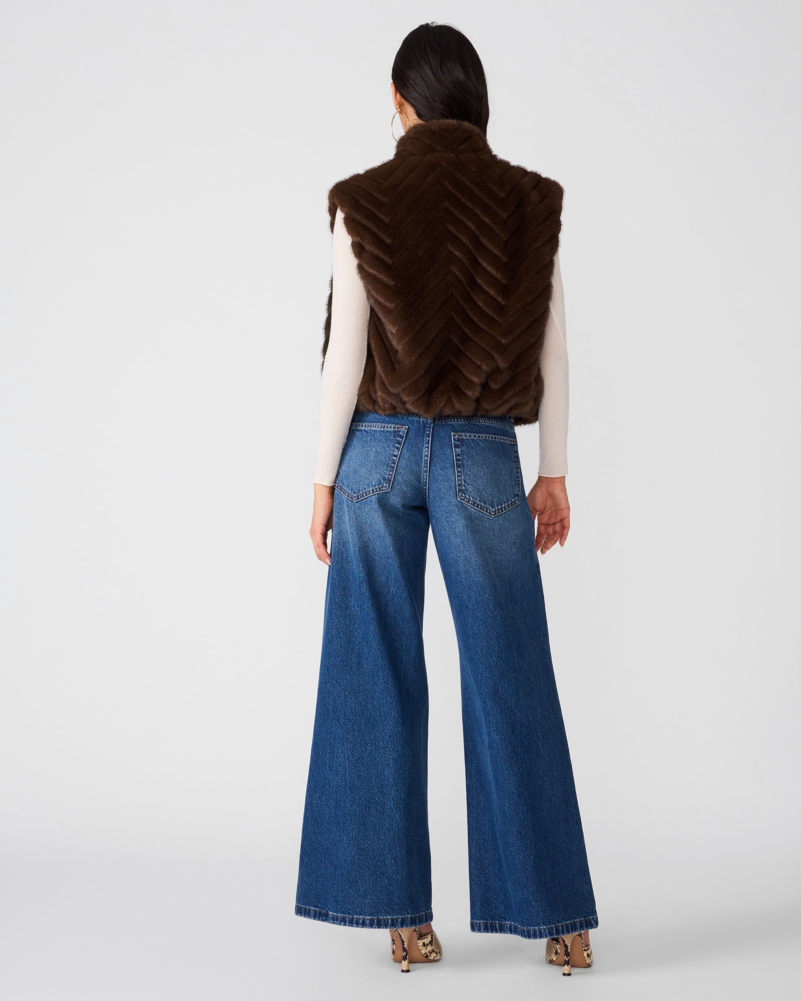 LUXIE VEST DARK ESPRESSO