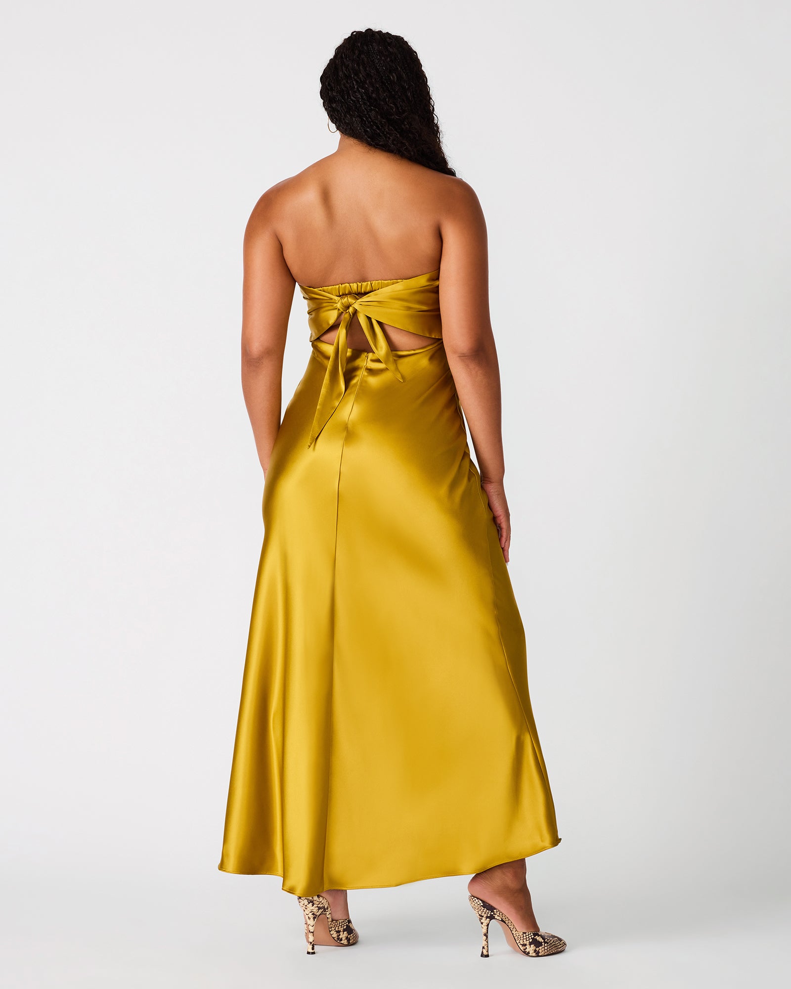 ELAIA DRESS OILSPILL