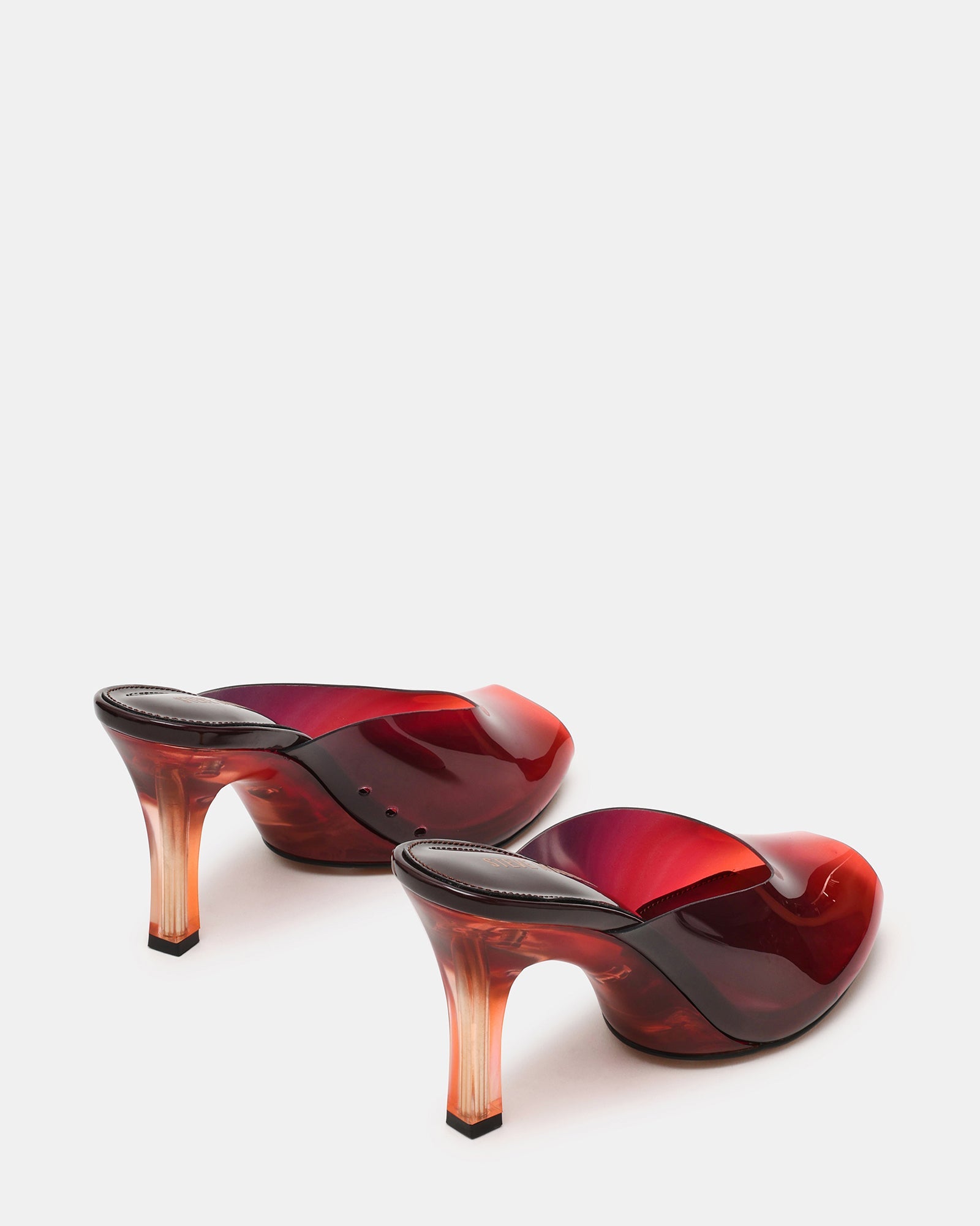 AIKO RED OMBRE