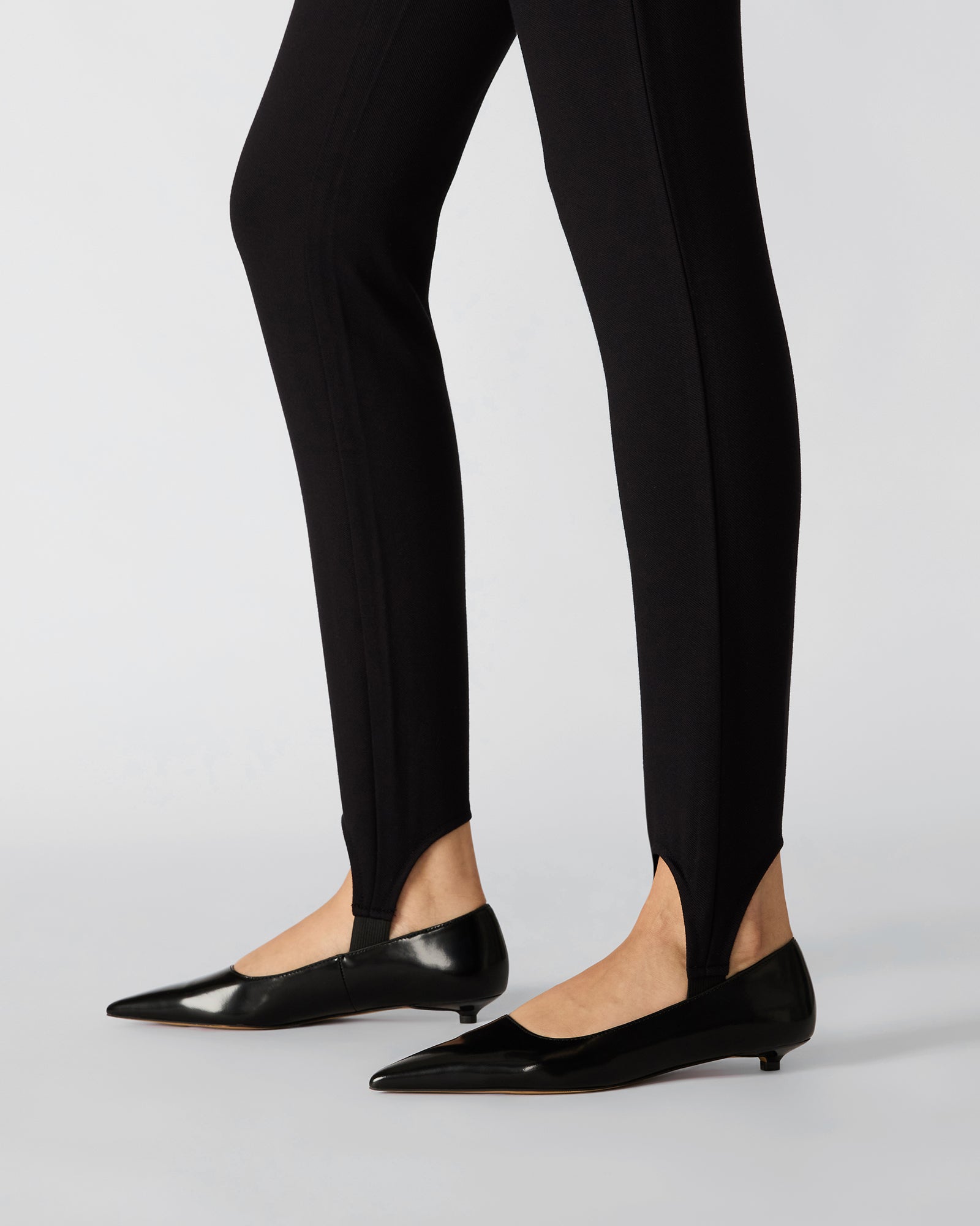 ARDYN BLACK LEATHER