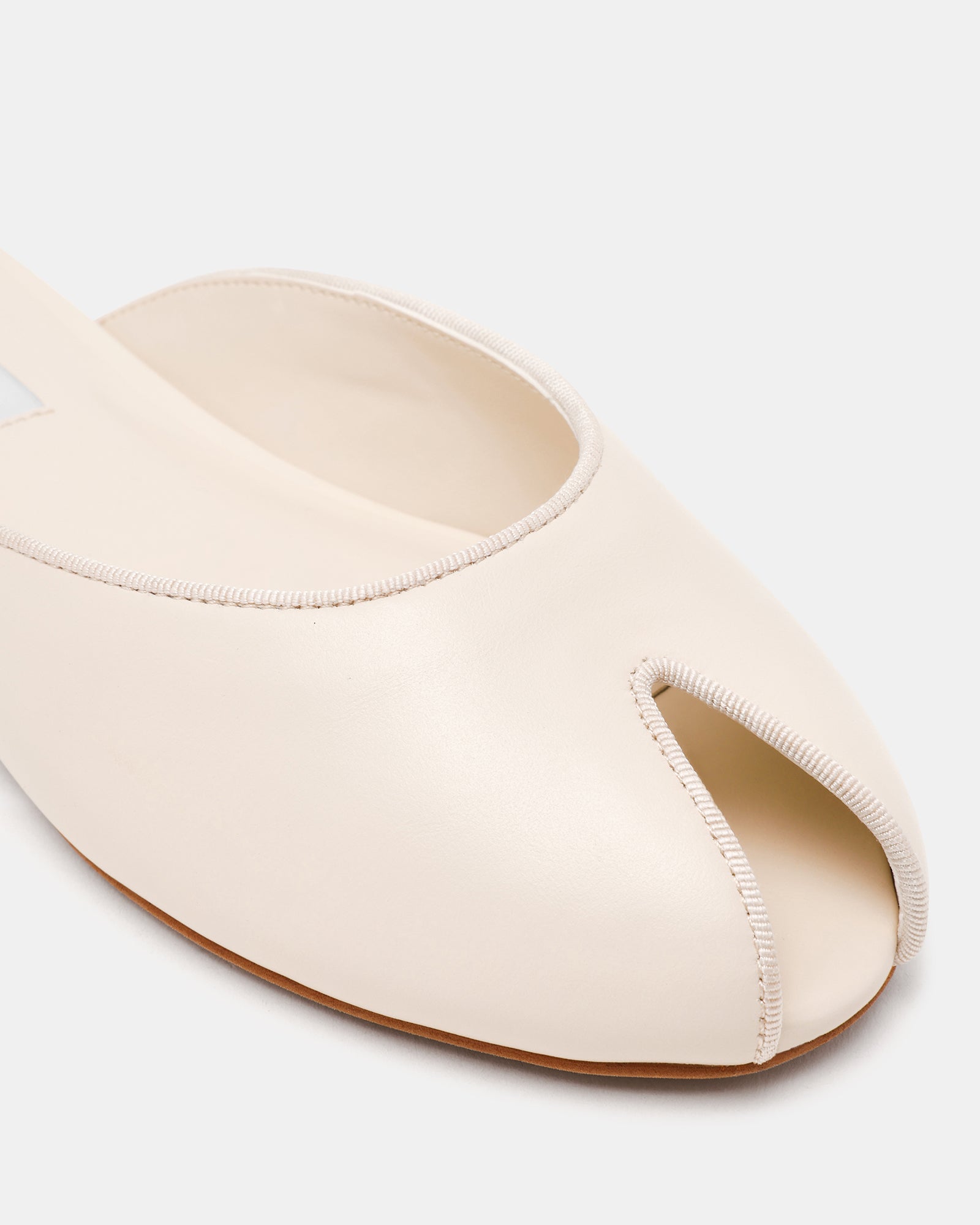 BLOSS BONE LEATHER