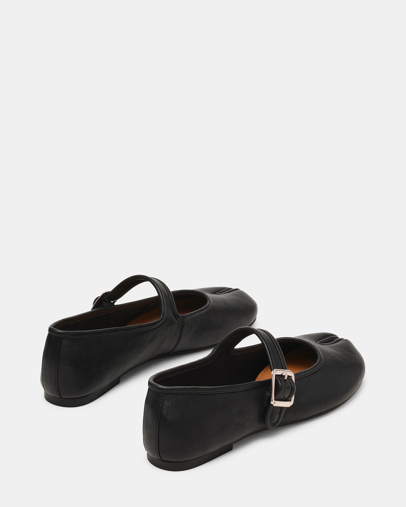 CALARA BLACK LEATHER