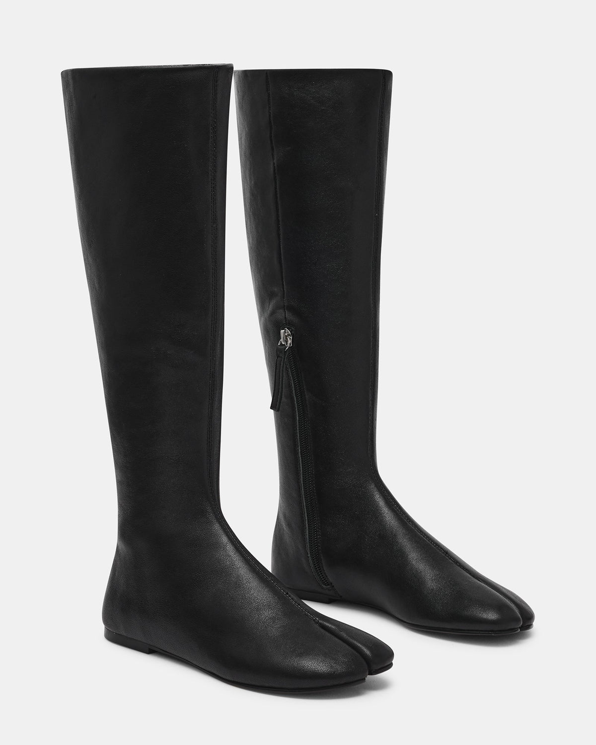 CALORA BLACK LEATHER