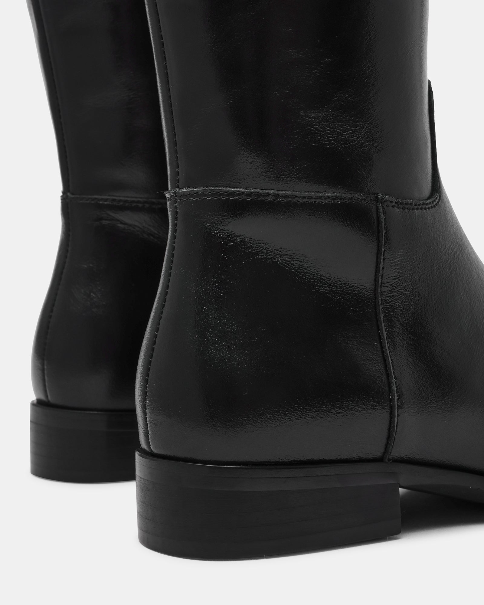 CANTER BLACK LEATHER