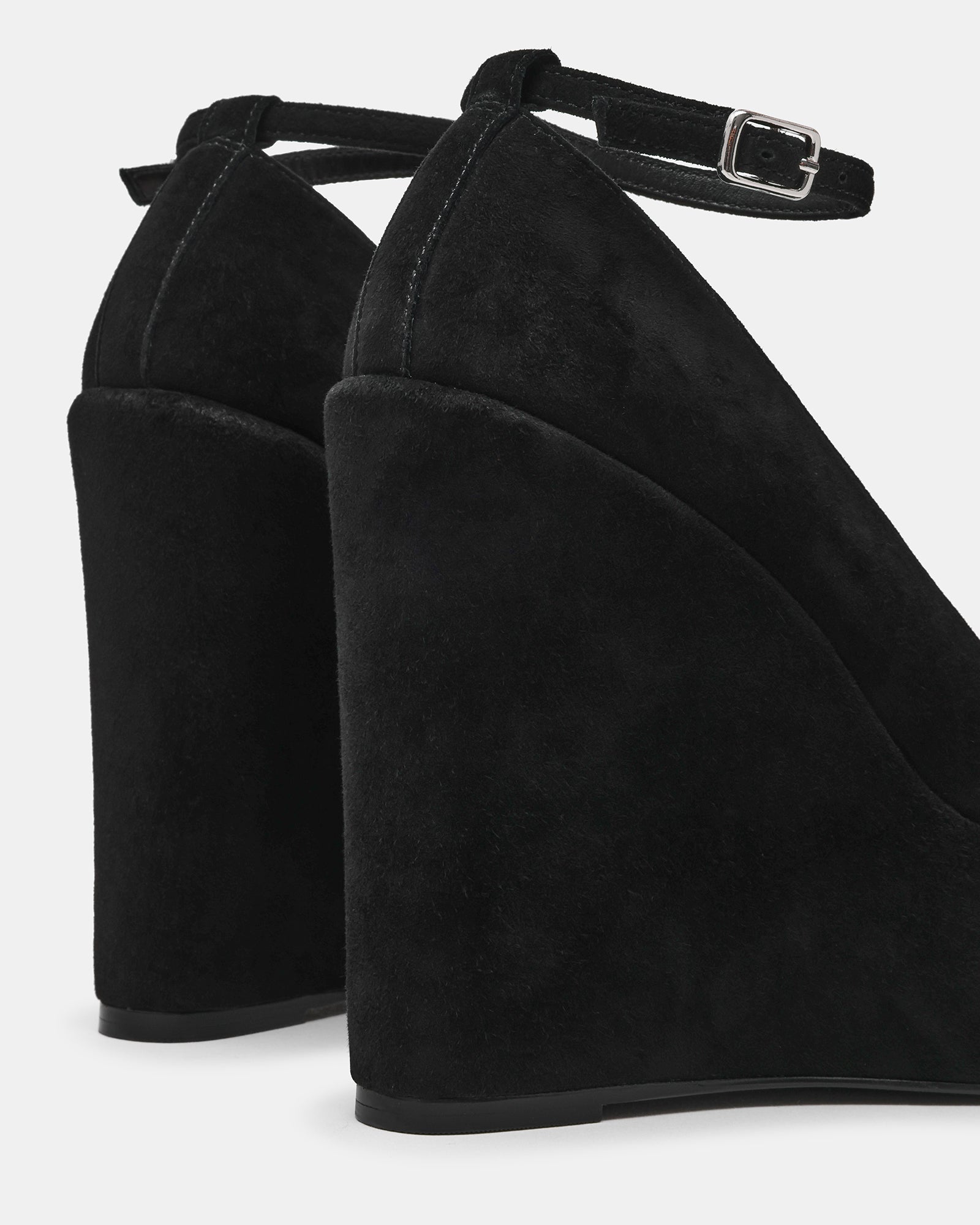 CRUSSI BLACK SUEDE
