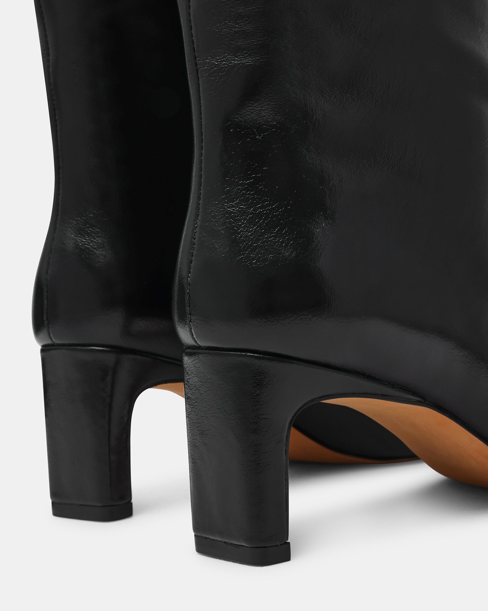 JENDI BLACK LEATHER