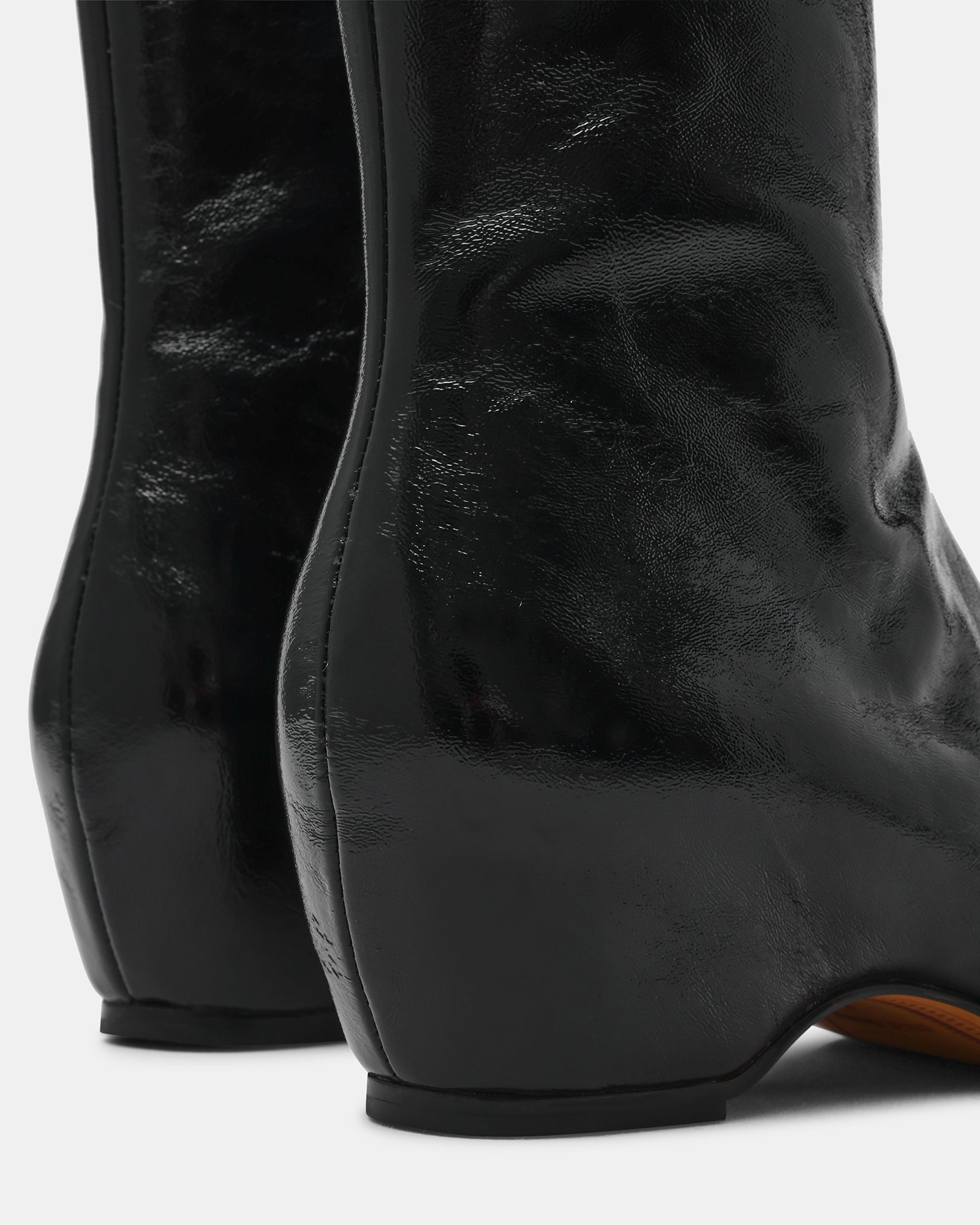 KARLSON BLACK LEATHER
