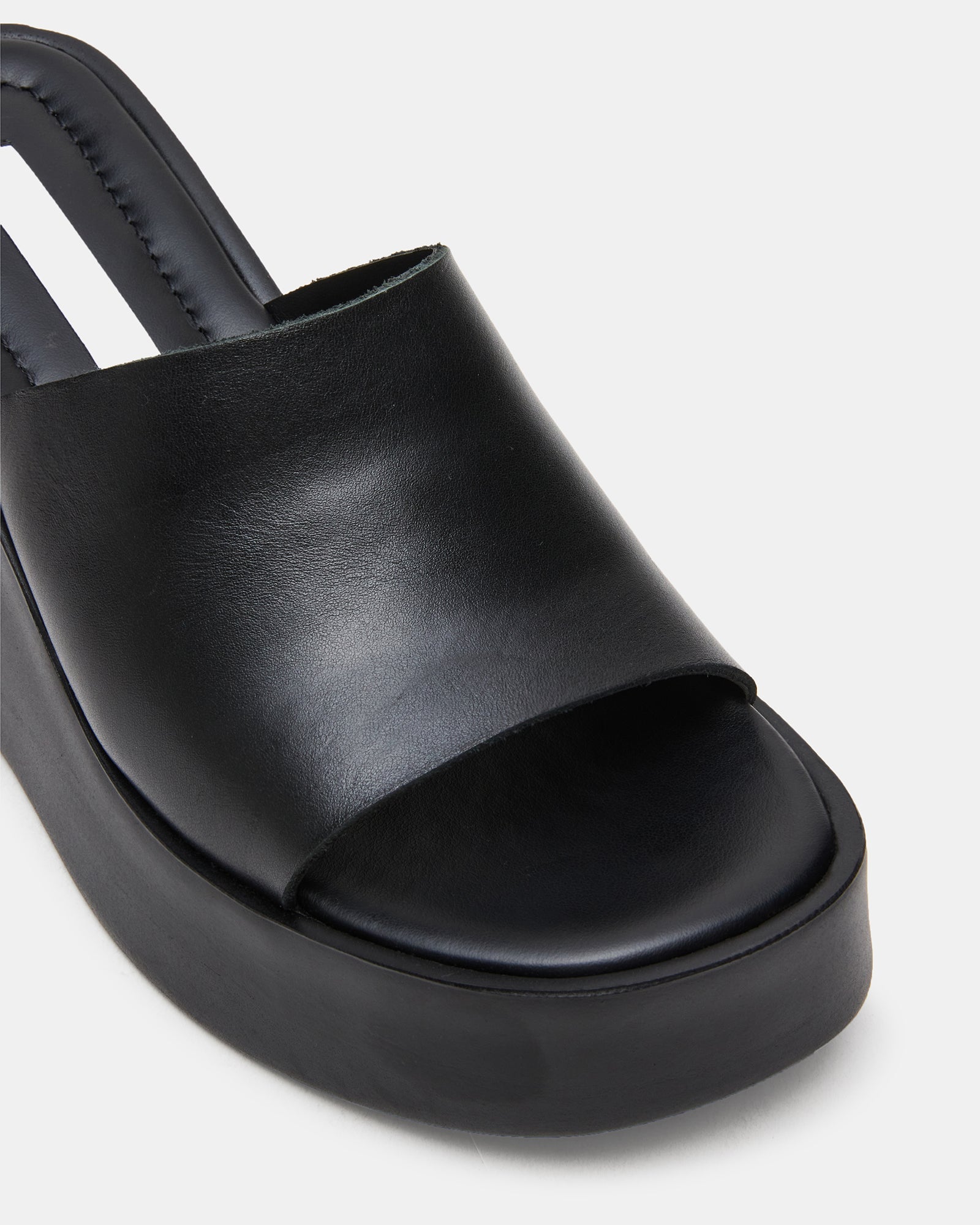 LEORA BLACK LEATHER