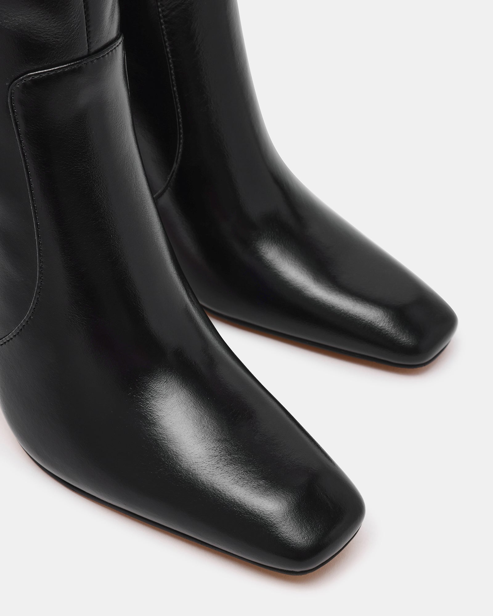 LOVELIES BLACK LEATHER
