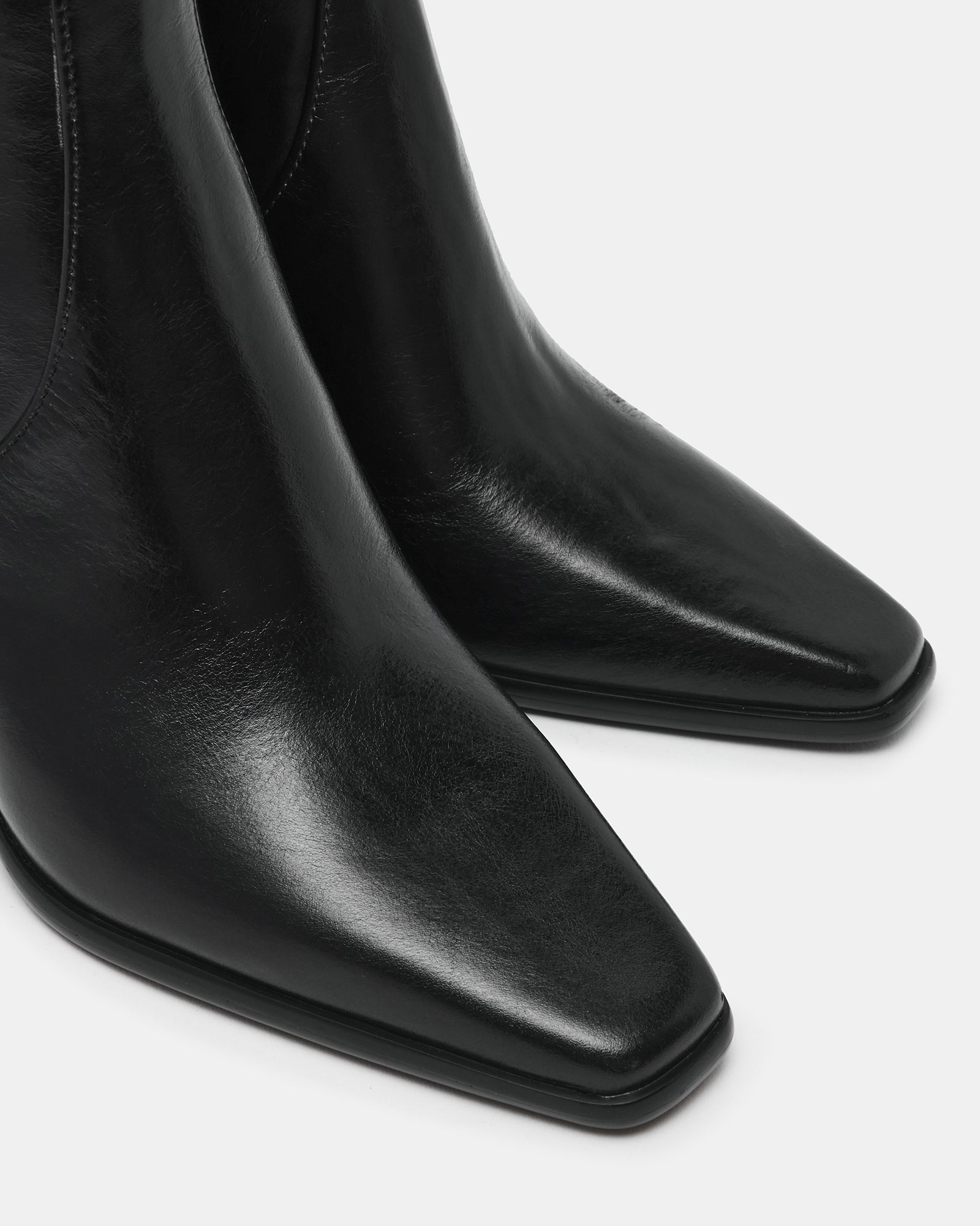 MARSAI BLACK LEATHER