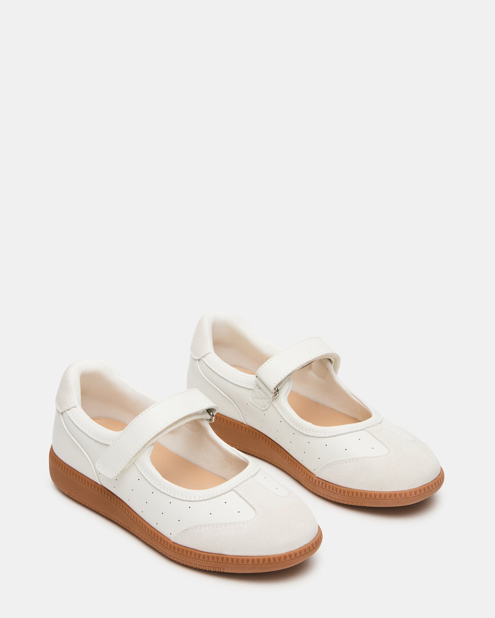 MOVEMENT WHITE