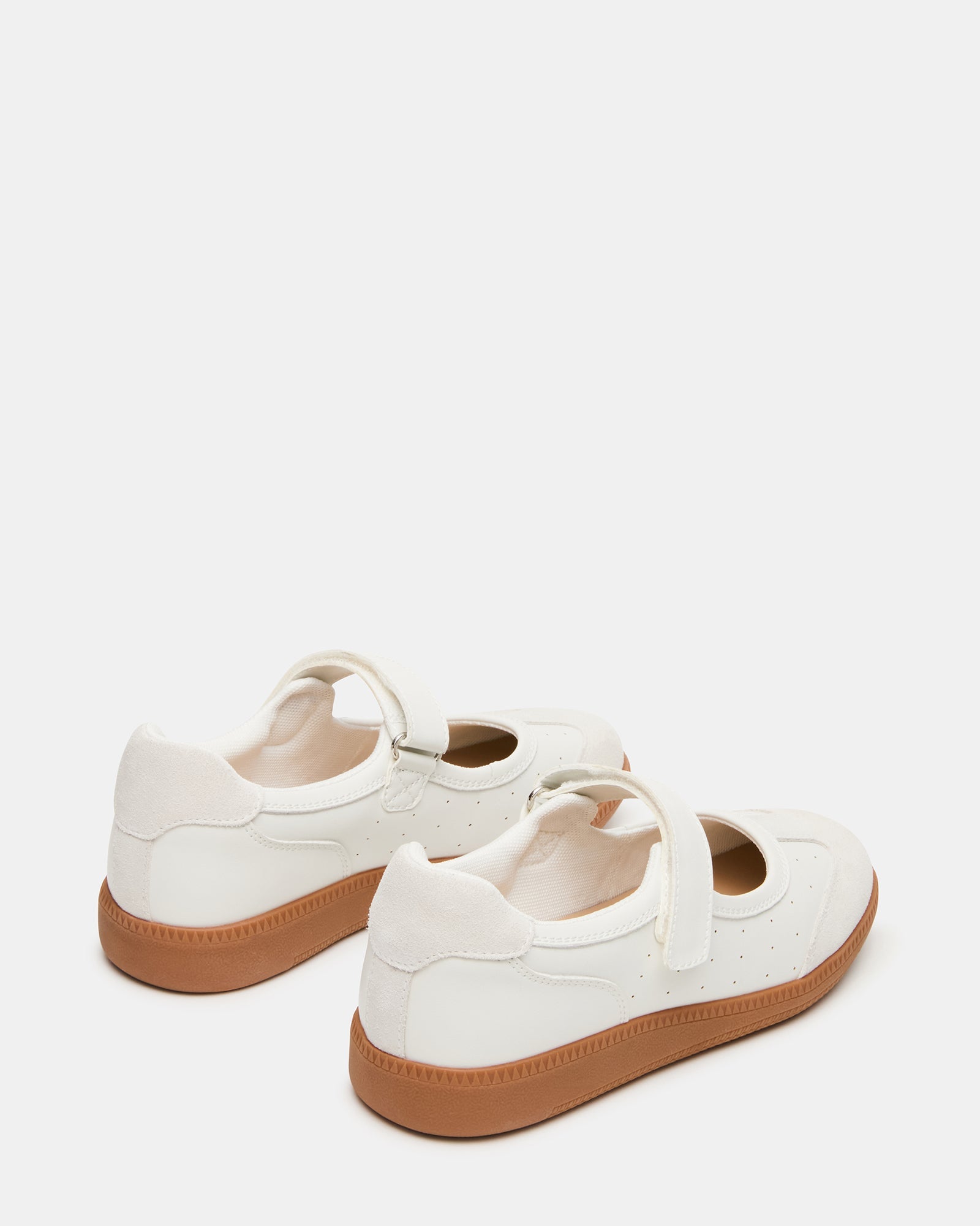 MOVEMENT WHITE