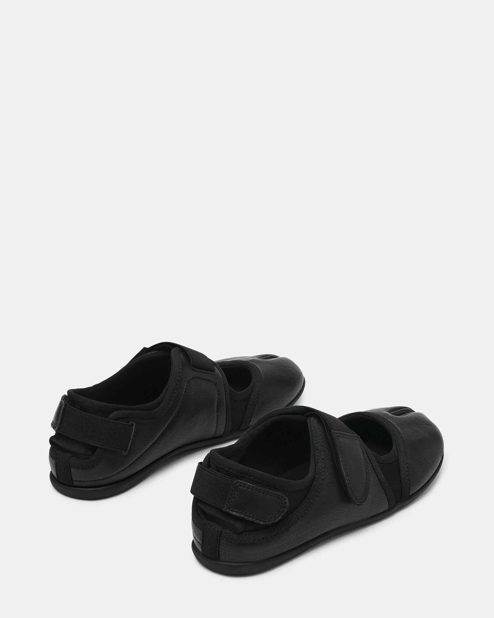 RAPID BLACK LEATHER