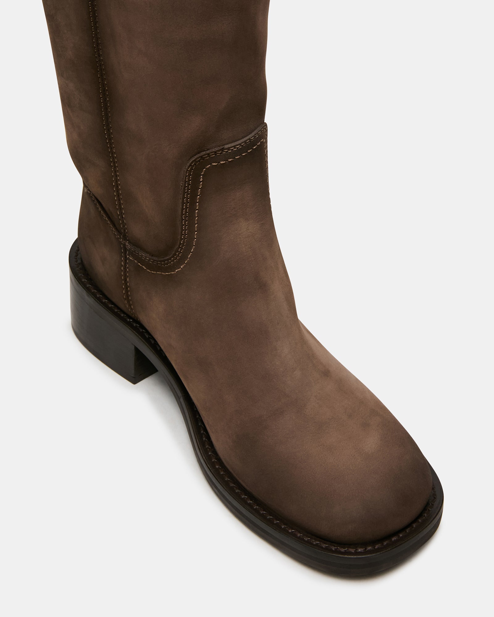 RIGGS TAUPE NUBUCK